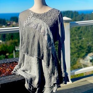 (XL) Long Sleeve Blouse / Simply Couture